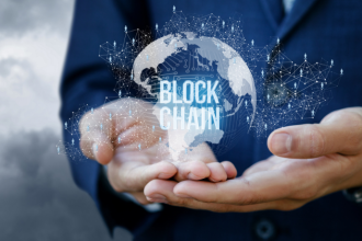 Antônio Fernando Ribeiro Pereira mostra como o blockchain vai além das criptos, trazendo rastreabilidade, contratos inteligentes e segurança.