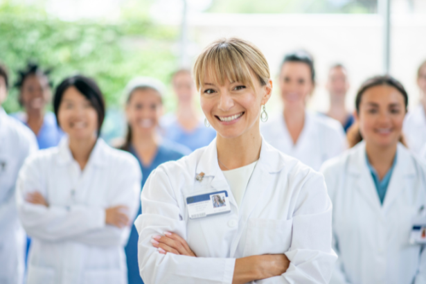 Como o Instituto IBDSocial promove um atendimento sem barreiras por meio de estruturas e serviços inclusivos.